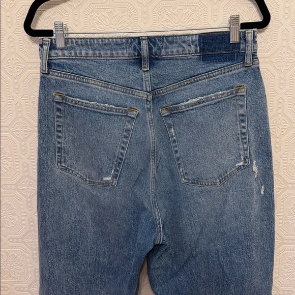 Abercrombie & Fitch Curve Love High Rise Dad Jeans Medium Ripped Wash Size 30L - Picture 9 of 12